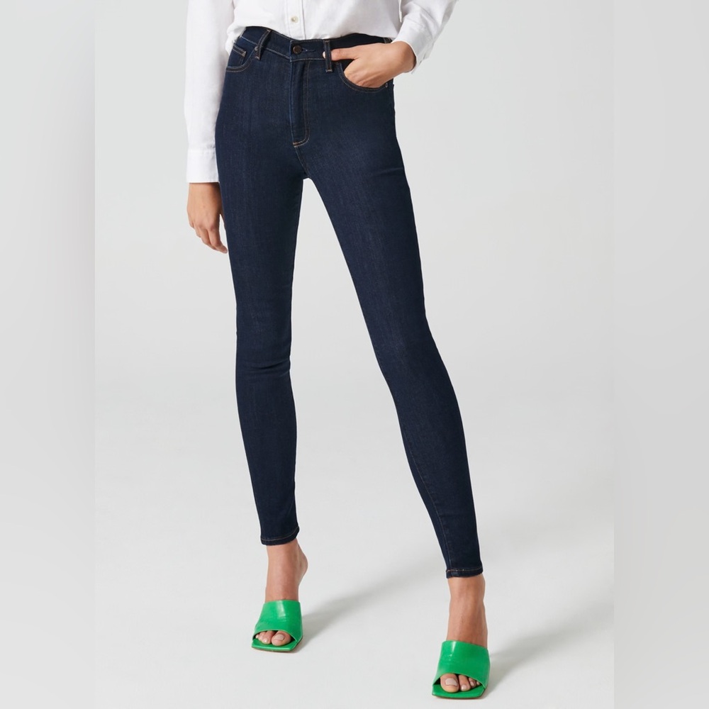 Denim Forum Lola Jeans with High-Waisted Fit